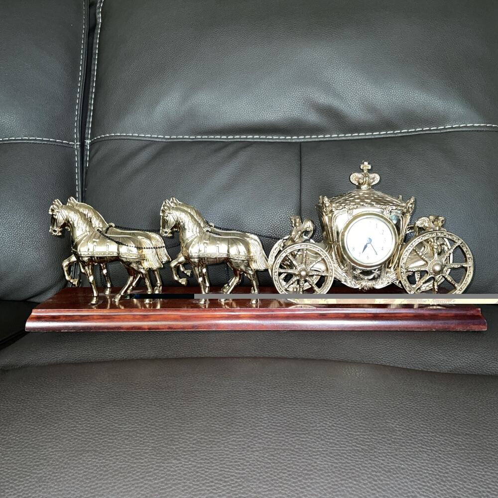 Vintage United Clock Corp 4 Horse And Carriage Gold Tone Brass?? Working